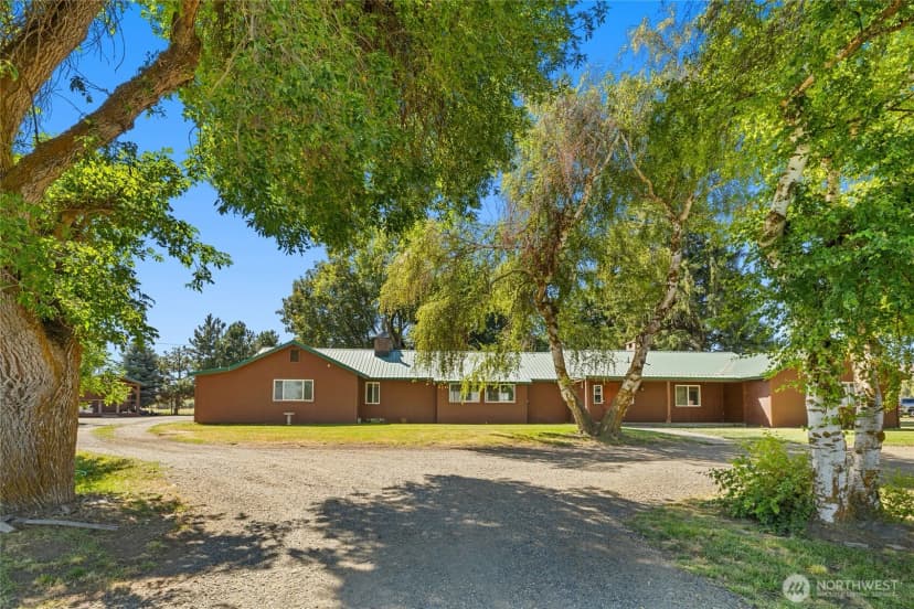 Property photo for 4530 Weaver Road, Ellensburg photo 39