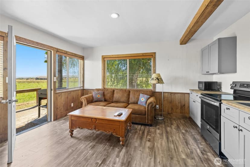 Property photo for 4530 Weaver Road, Ellensburg photo 27