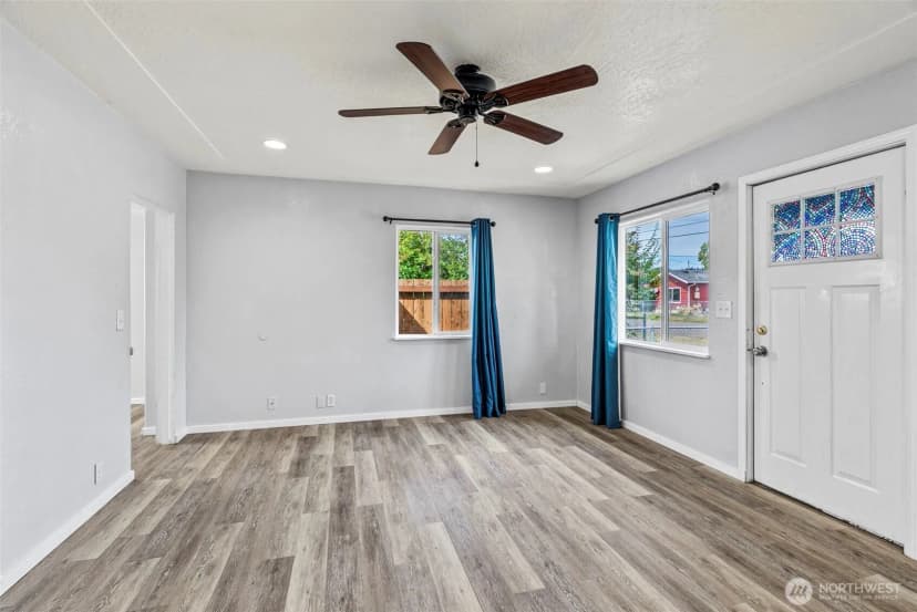Property photo for 504 S Maple Street, Kelso photo 12