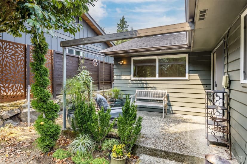 Property photo for 16512 Se 28th Street, Bellevue photo 10