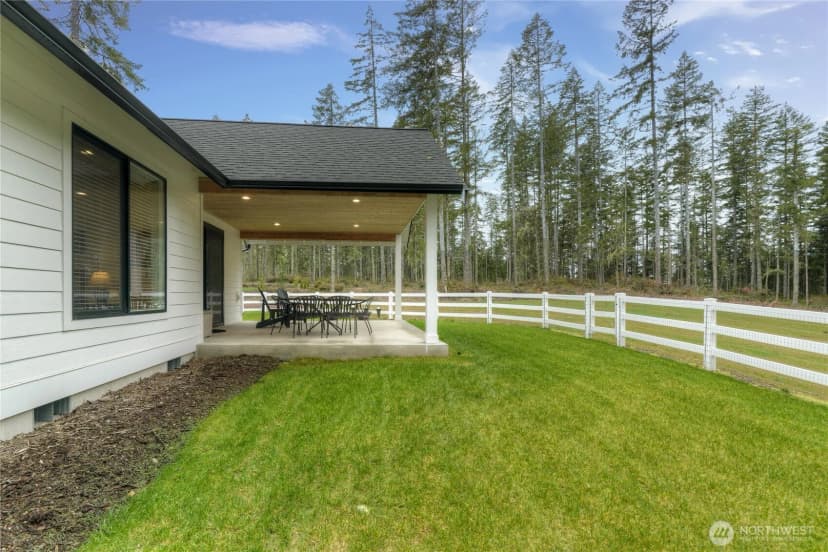 Property photo for 901 W Clear Lake Drive, Shelton photo 37