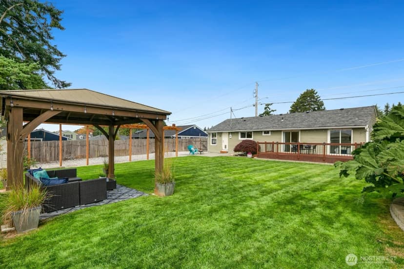 Property photo for 2304 6th Avenue, Everett photo 21