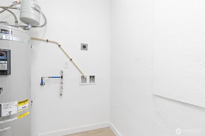 Property photo for 9237 36th Avenue S #a, Seattle photo 24