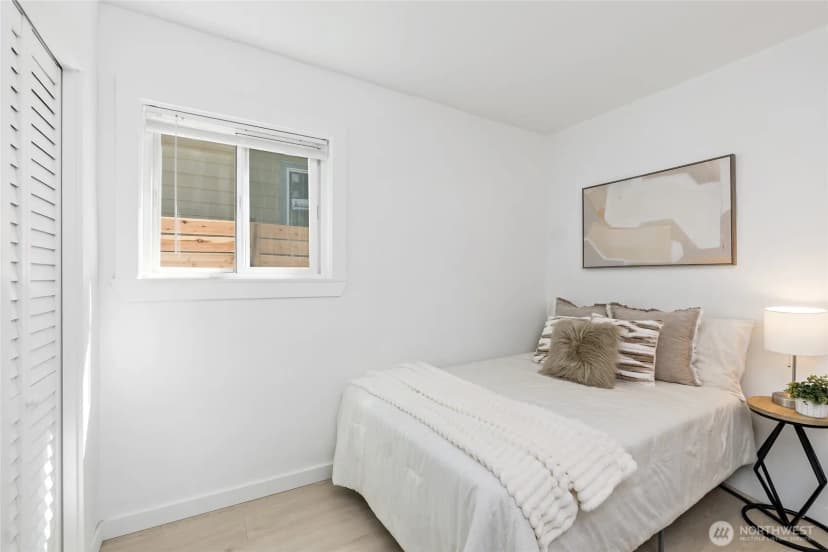 Property photo for 9237 36th Avenue S #a, Seattle photo 16