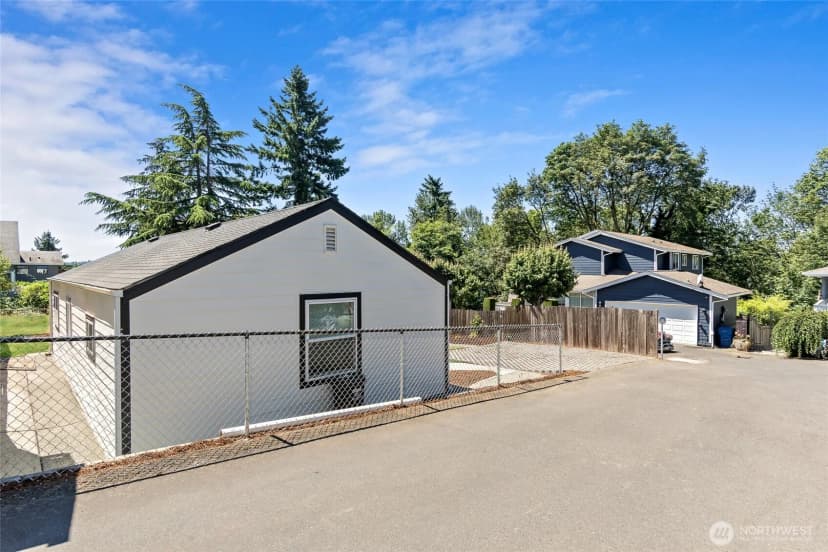 Property photo for 9237 36th Avenue S #a, Seattle photo 26