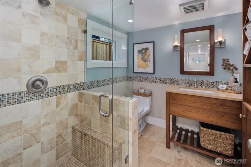 Property photo for 309 Lynn Street, Seattle photo 24