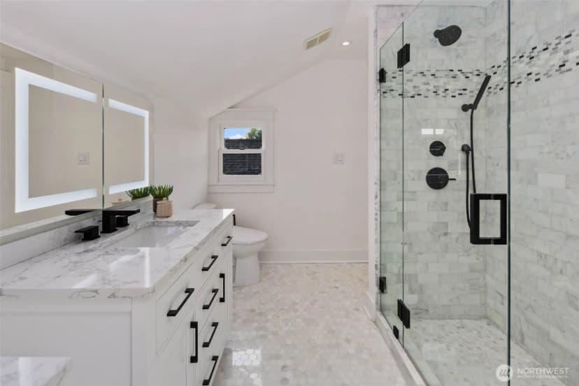 Property photo for 309 Lynn Street, Seattle photo 22