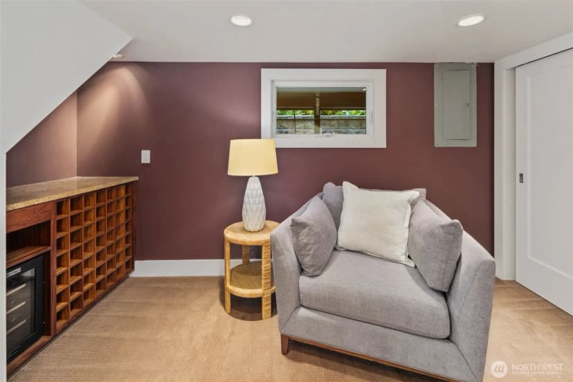 Property photo for 309 Lynn Street, Seattle photo 23