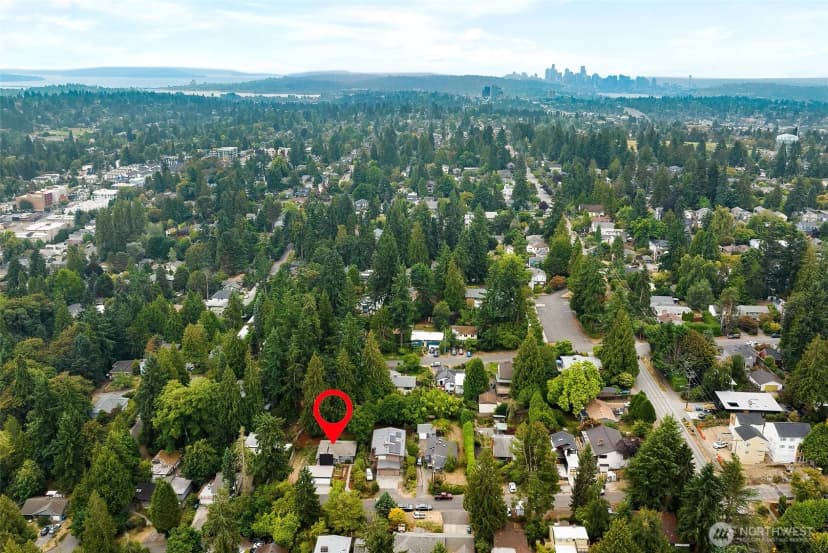 Property photo for 1537 Ne 96th Street, Seattle photo 37