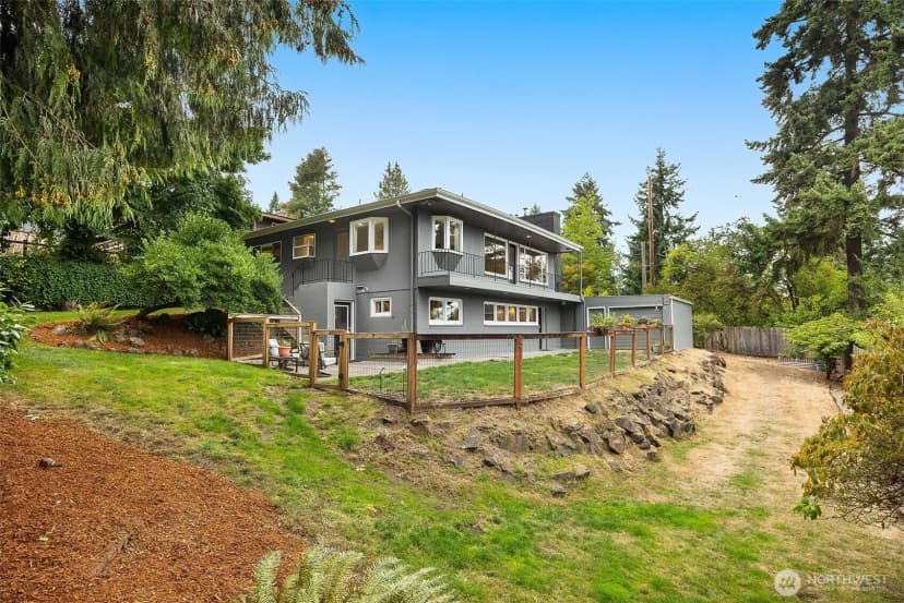 Property photo for 1537 Ne 96th Street, Seattle photo 35