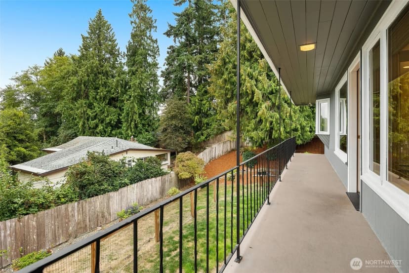 Property photo for 1537 Ne 96th Street, Seattle photo 29