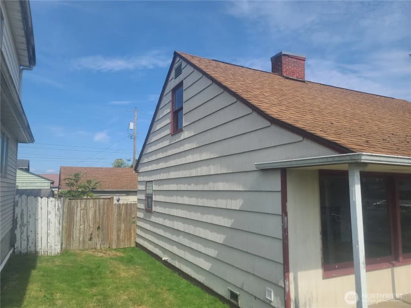 Property photo for 1119 S 64th Street #st, Tacoma photo 5