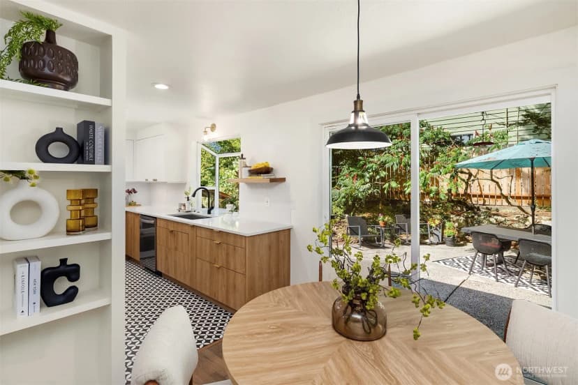 Property photo for 1552 N 128th Street, Seattle photo 12