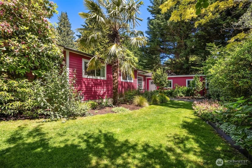 Property photo for 1552 N 128th Street, Seattle photo 35