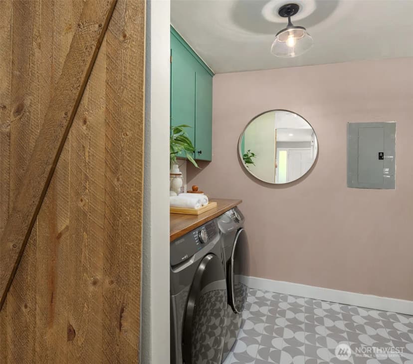 Property photo for 1552 N 128th Street, Seattle photo 18