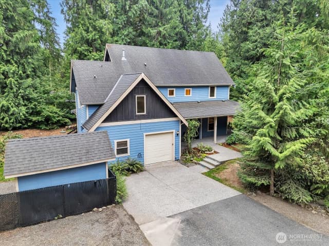 Property photo for 32011 Ne 112th Street, Carnation photo 2