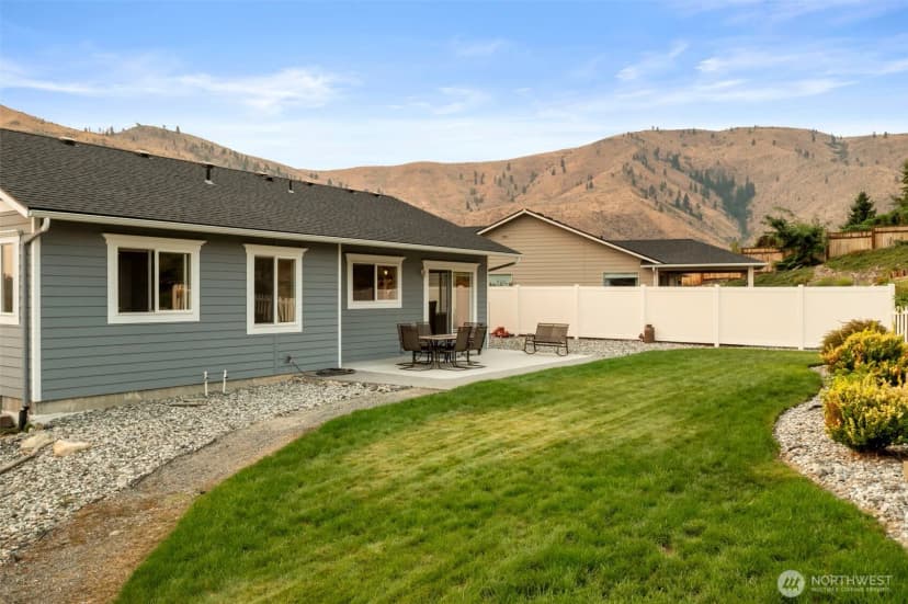 Property photo for 2012 Linville Drive, Wenatchee photo 29