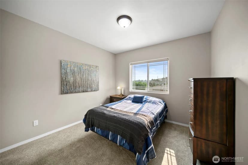 Property photo for 2012 Linville Drive, Wenatchee photo 18
