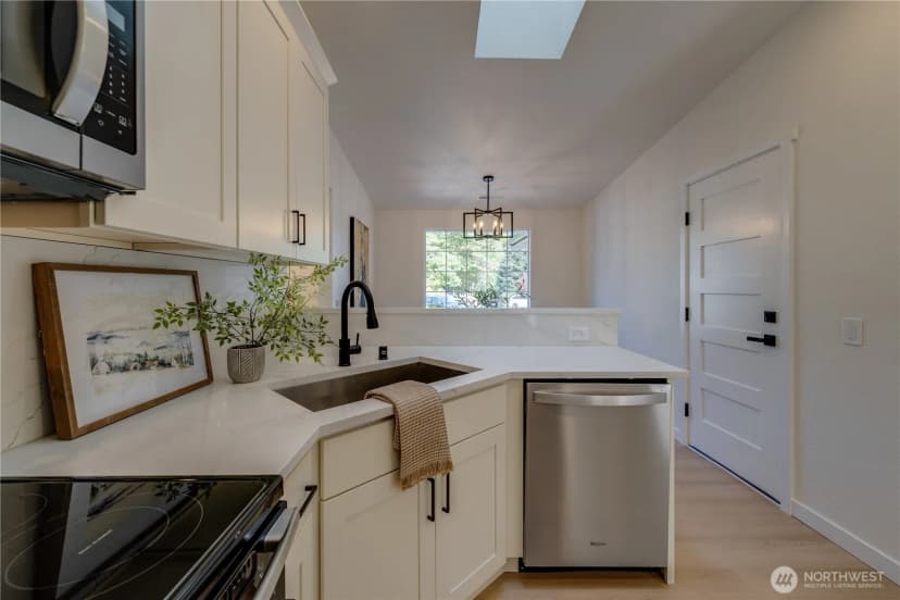 Property photo for 5602 142nd Place Se, Everett photo 13