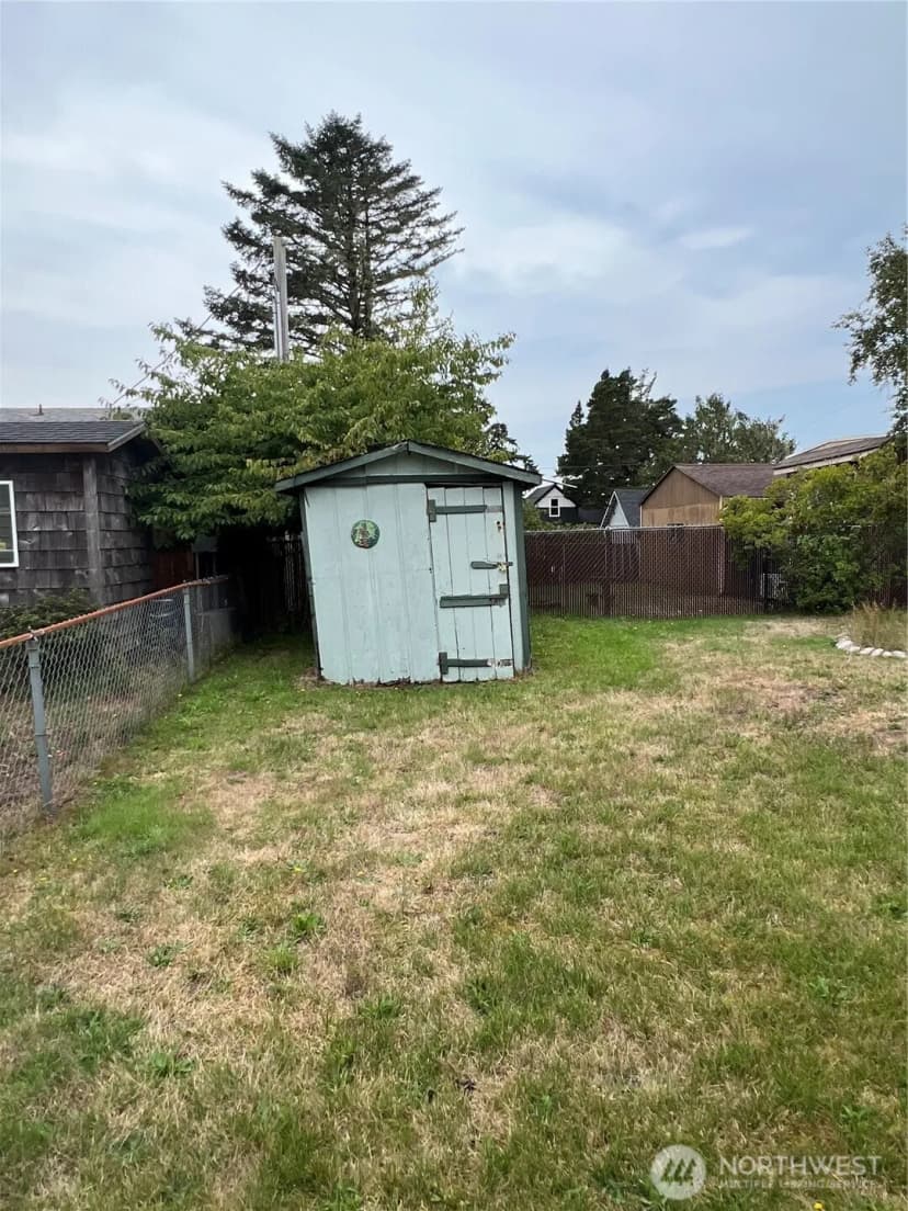 Property photo for 701 Washington S, Long Beach photo 18