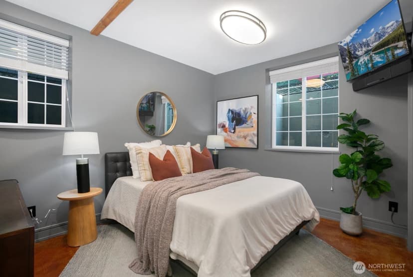 Property photo for 119 Ne 63rd Street, Seattle photo 28