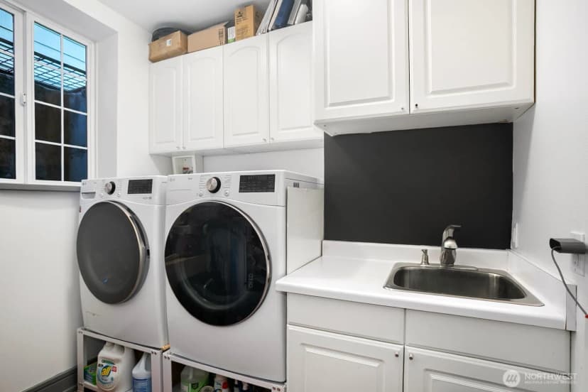 Property photo for 119 Ne 63rd Street, Seattle photo 29