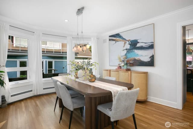 Property photo for 119 Ne 63rd Street, Seattle photo 4