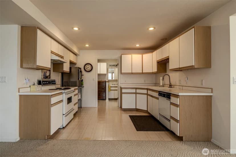 Property photo for 326 23rd Street Ne, East Wenatchee photo 32