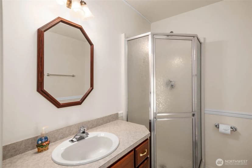 Property photo for 8661 Southridge Place, Anacortes photo 25