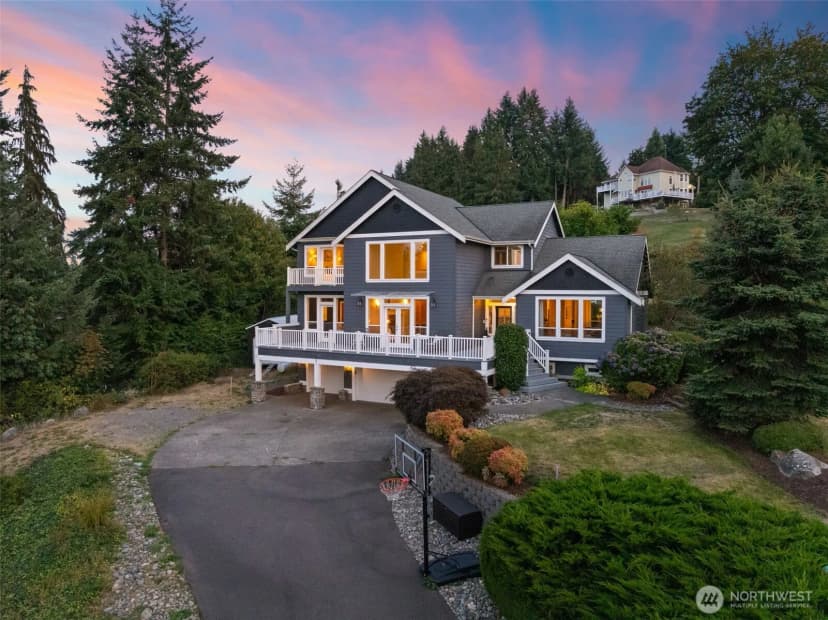 Property photo for 471 Dungeness Drive, Fox Island photo 2