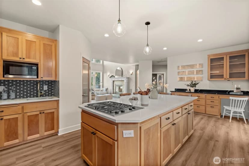 Property photo for 471 Dungeness Drive, Fox Island photo 9