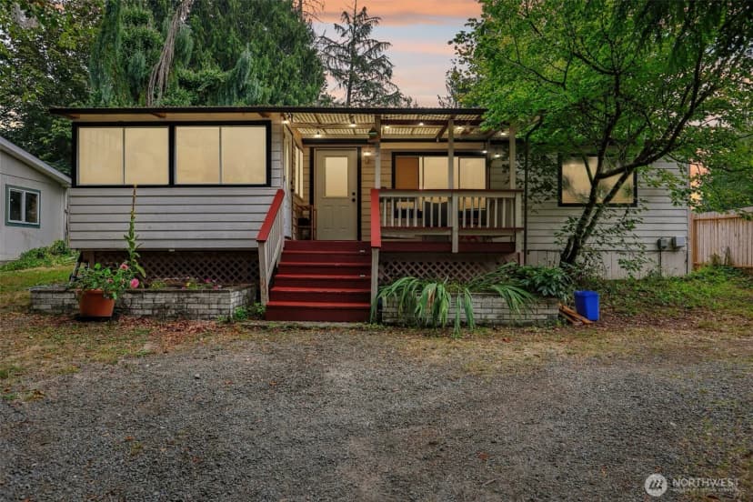 Property photo for 482 Hilltop Drive, Sedro Woolley