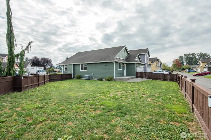Property photo for 270 Lewis Place, Sedro Woolley photo 26