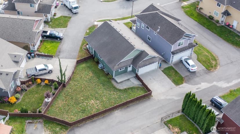 Property photo for 270 Lewis Place, Sedro Woolley photo 32