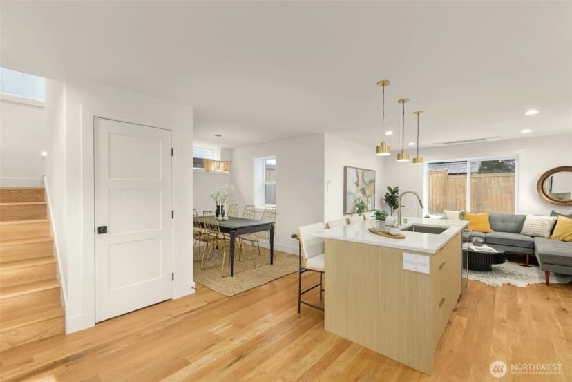 Property photo for 317 Nw 86th Street, Seattle photo 4