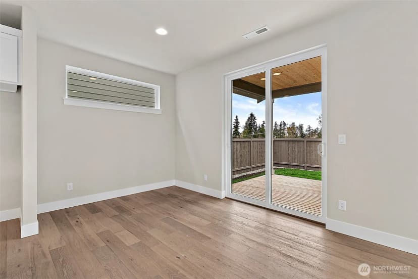 Property photo for 20833 99th Place S, Kent photo 17