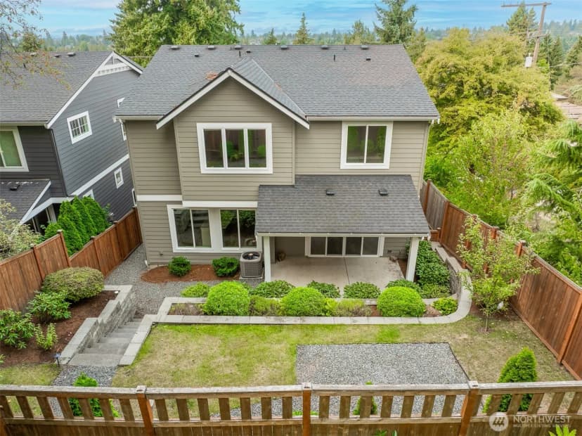 Property photo for 7560 30th Avenue Ne, Seattle photo 37