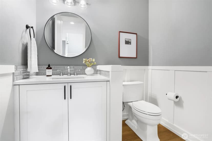 Property photo for 7560 30th Avenue Ne, Seattle photo 18