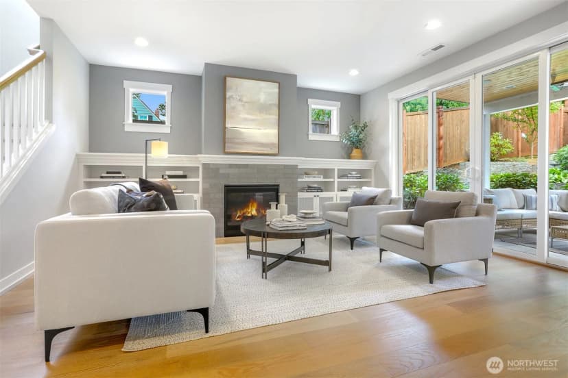 Property photo for 7560 30th Avenue Ne, Seattle photo 11