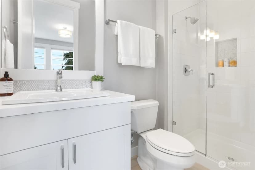 Property photo for 7560 30th Avenue Ne, Seattle photo 29
