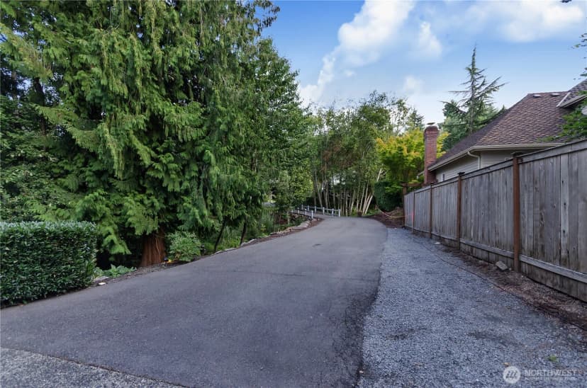 Property photo for 1810 Brookmonte Drive Se, Puyallup photo 28