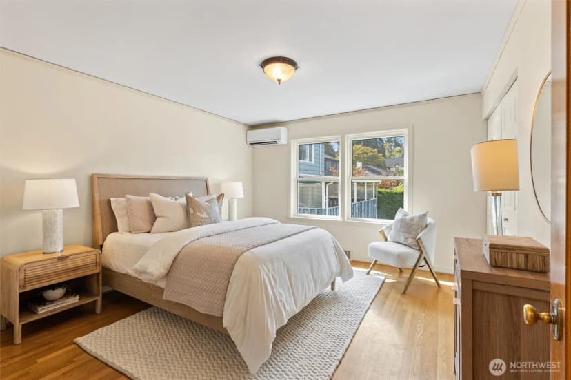 Property photo for 730 W Etruria Street, Seattle photo 12