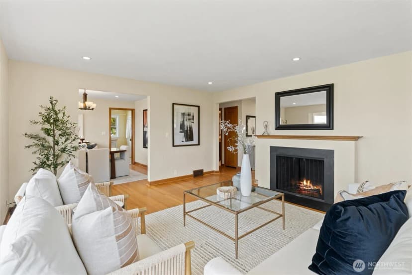 Property photo for 730 W Etruria Street, Seattle photo 7