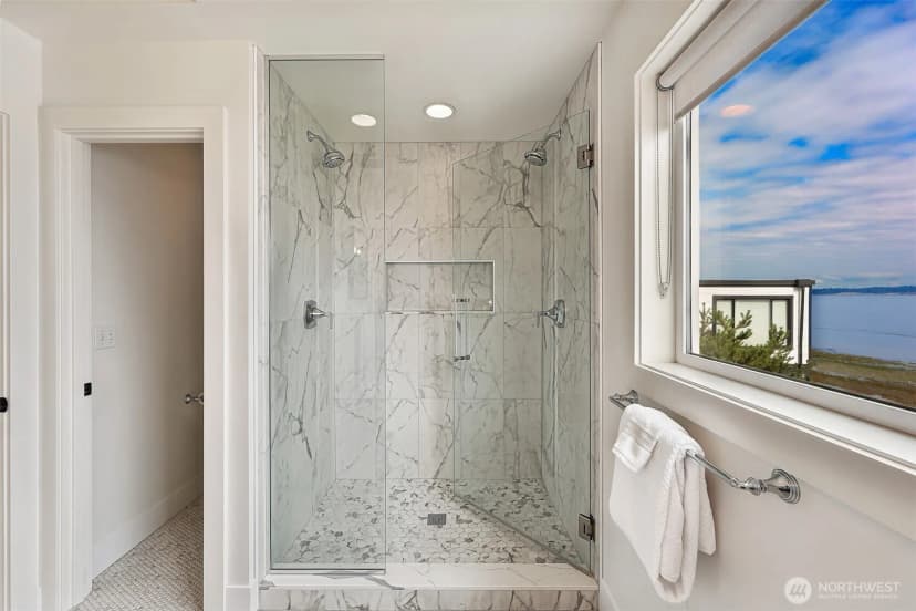 Property photo for 15638 Point Monroe Drive Ne, Bainbridge Island photo 29