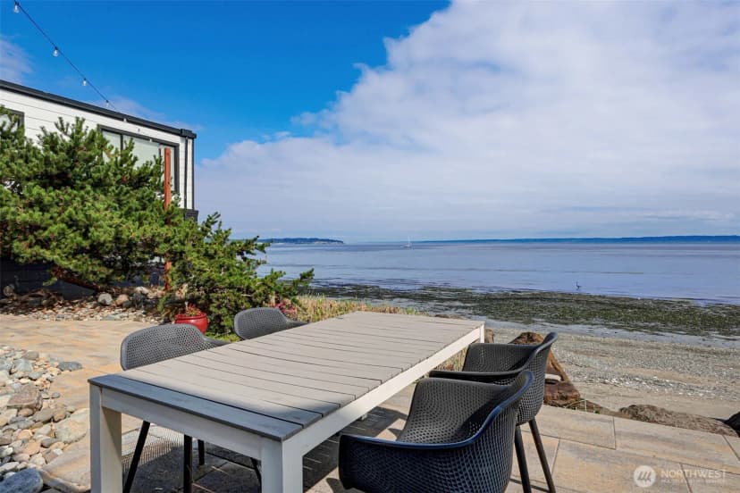 Property photo for 15638 Point Monroe Drive Ne, Bainbridge Island photo 16