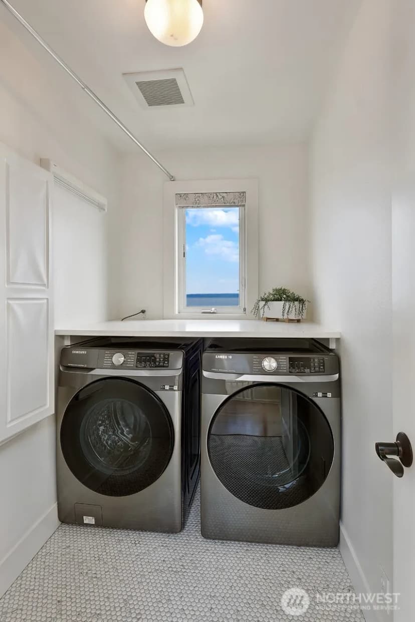 Property photo for 15638 Point Monroe Drive Ne, Bainbridge Island photo 33