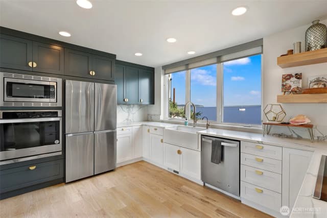 Property photo for 15638 Point Monroe Drive Ne, Bainbridge Island photo 4