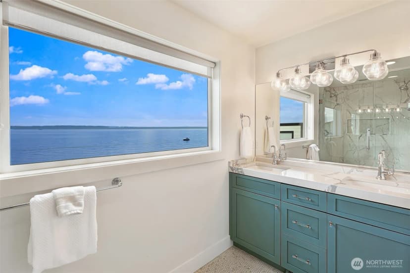 Property photo for 15638 Point Monroe Drive Ne, Bainbridge Island photo 28