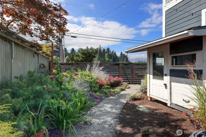 Property photo for 15638 Point Monroe Drive Ne, Bainbridge Island photo 34