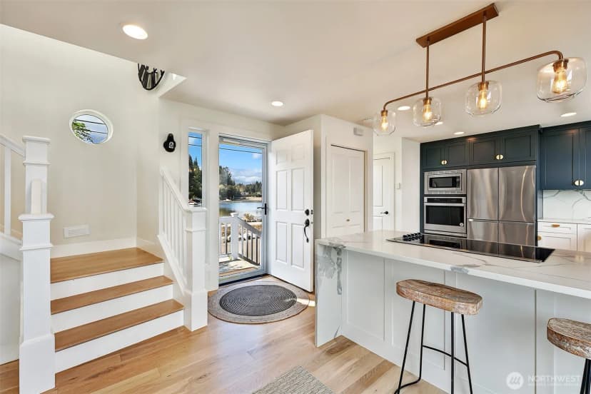 Property photo for 15638 Point Monroe Drive Ne, Bainbridge Island photo 10